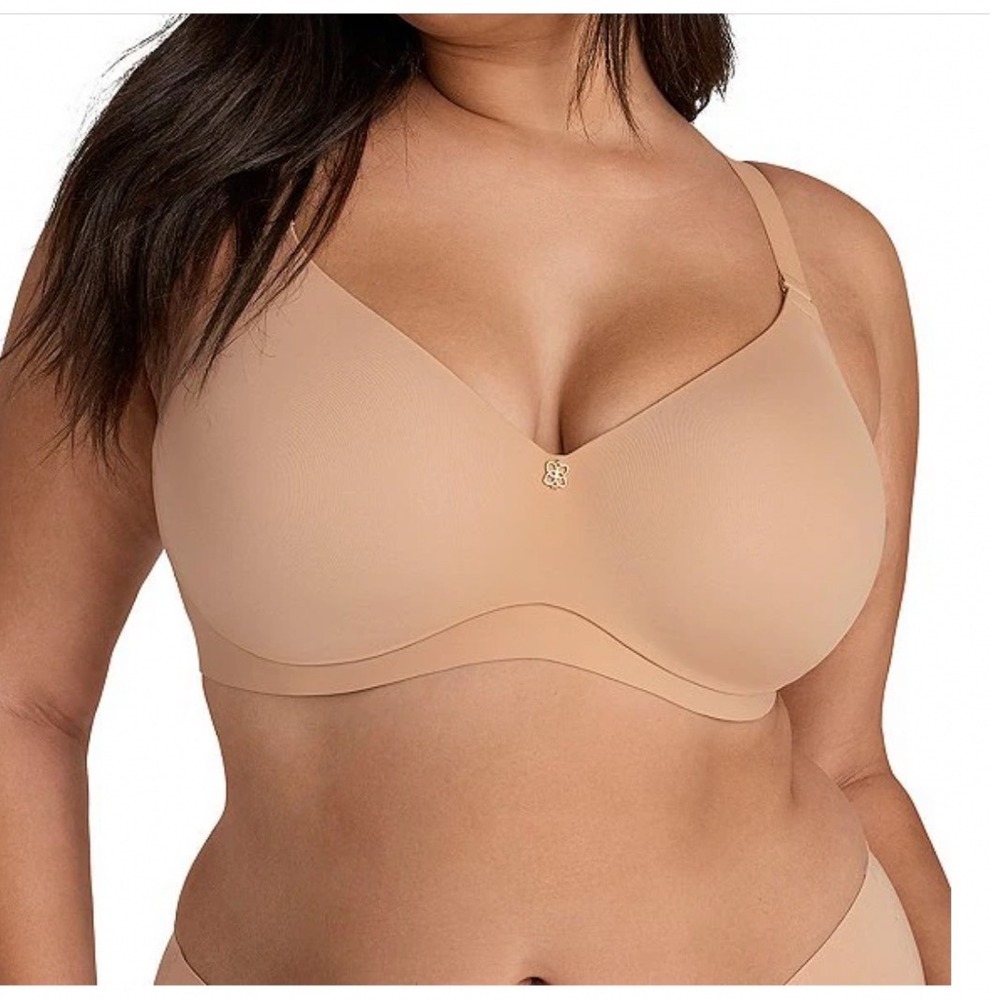 Honeylove CloudEmbrace‎ Wireless Bra Lift Support 40C Tan Nude Comfort 
T-Shirt